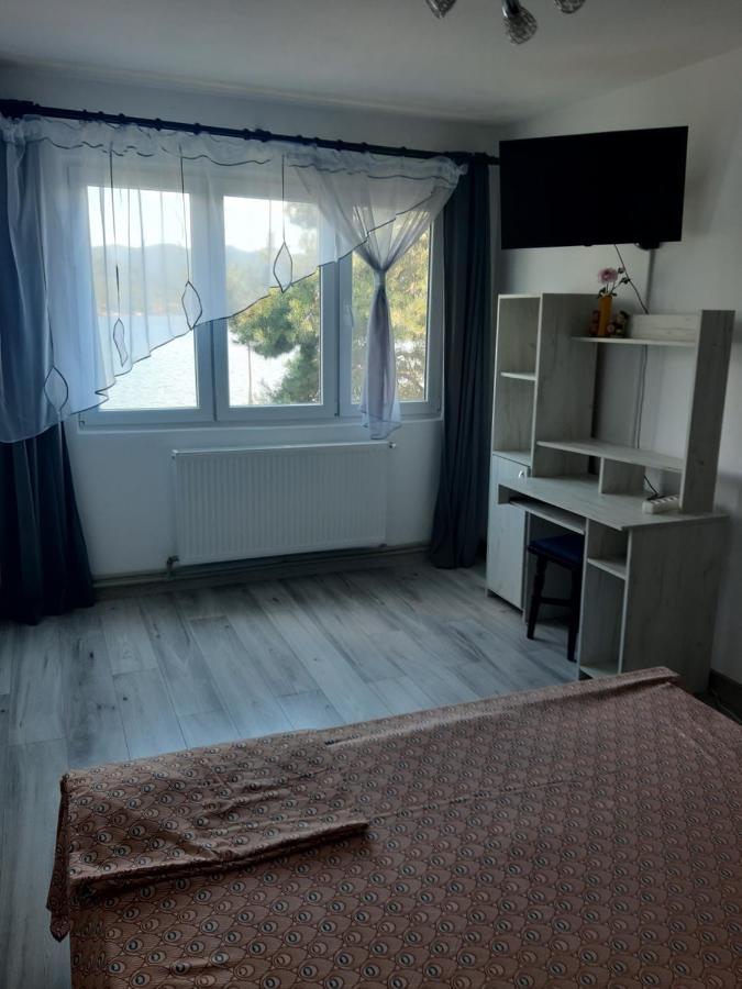 Apartament Edy Apartment Orşova Екстериор снимка