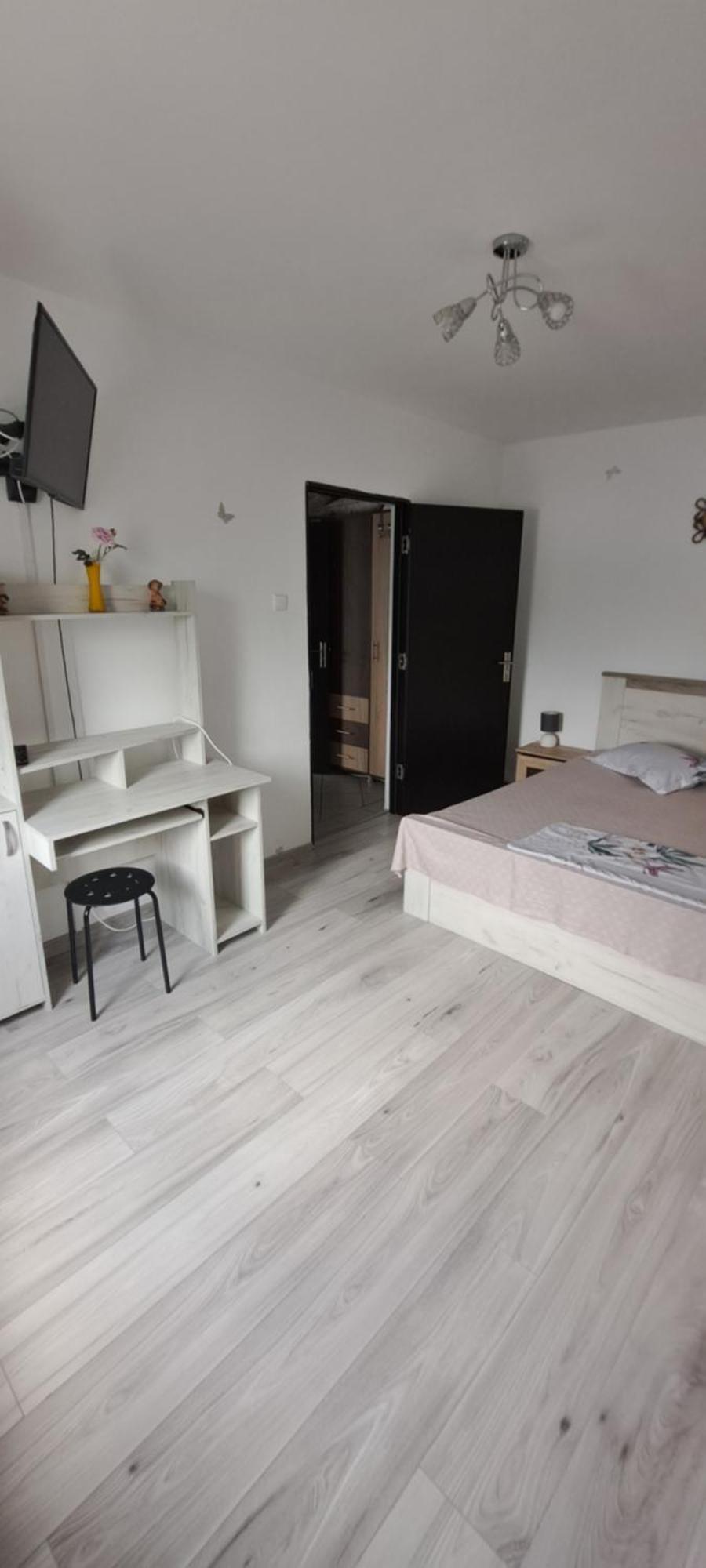 Apartament Edy Apartment Orşova Екстериор снимка